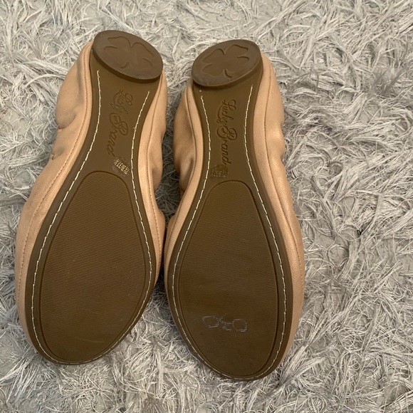 Lucky Brand Nude Tan Pearl 7.5 Ballet Flats - Picture 2 of 2